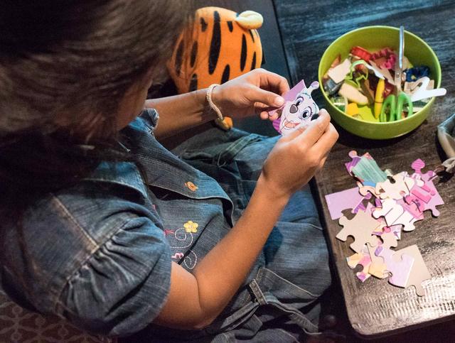 Craft activities at a HUG session